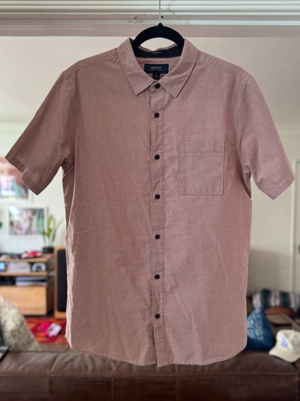 ROARK - Classic Fit woven short sleeve button up - M